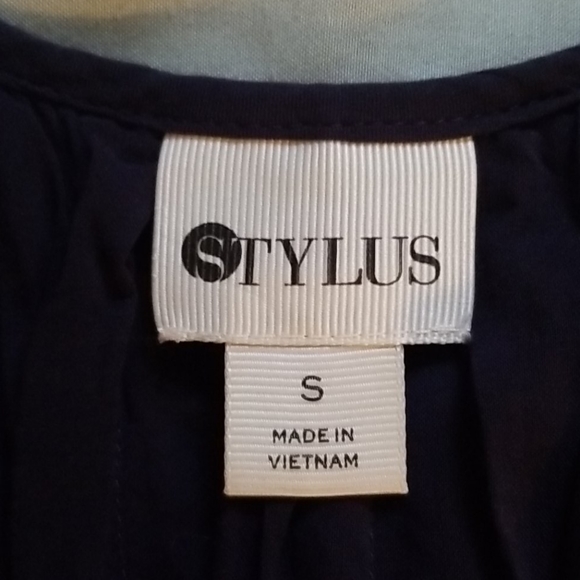 Stylus Navy Blue Tank Top. - Picture 3 of 4